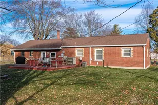 111 Parkgrove Dr, Englewood, OH 45322 - Photo 31