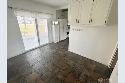 140 N Center Street, Versailles, OH 45380 - Photo 23