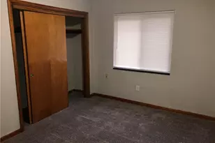 2011 Riverside Dr, Dayton, OH 45405 - Photo 11