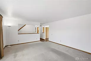 968 Arborview Ct, Fairborn, OH 45324 - Photo 7