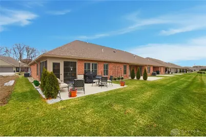 1188 East Bentley Circle, Troy, OH 45373 - Photo 11