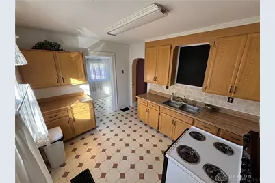 650 E Southern Avenue, Springfield, OH 45505 - Photo 7