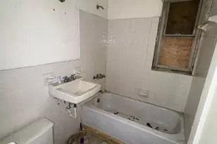 4647 Greenwich Village Ave, Dayton, OH 45406 - Photo 5