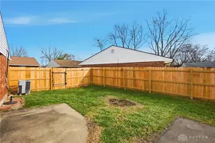 6750 Tiger Dr, Huber Heights, OH 45424 - Photo 21