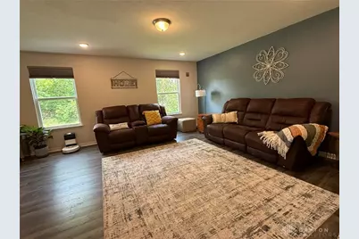 562 Maxwell Court, Germantown, OH 45327 - Photo 9