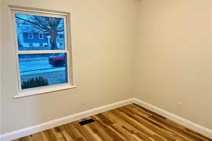 1924 Marinette Dr, Springfield, OH 45503 - Photo 13