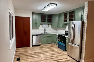 1924 Marinette Dr, Springfield, OH 45503 - Photo 9