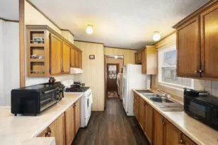 141 N Xenia Dr, Enon Vlg, OH 45323 - Photo 9