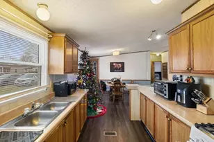 141 N Xenia Dr, Enon Vlg, OH 45323 - Photo 7