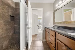 1436 Glenn Abbey Dr, Dayton, OH 45420 - Photo 41