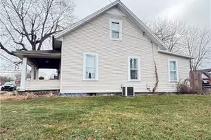 56 66 E Short St, Wilmington, OH 45177 - Photo 3