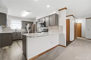 72 Tamarack Trail, Springboro, OH 45066 - Photo 9