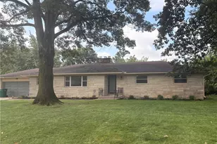 152 Cheltenham Dr, Centerville, OH 45459 - Photo 1