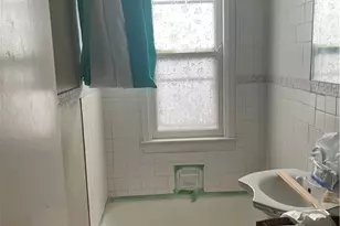 337 Cherry Dr, Dayton, OH 45405 - Photo 9