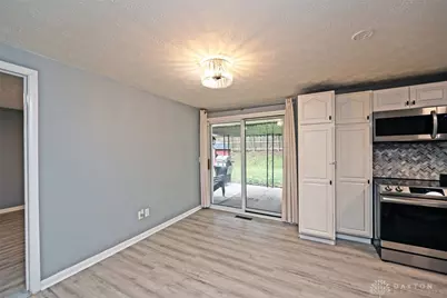 4678 Longfellow Avenue, Dayton, OH 45424 - Photo 9