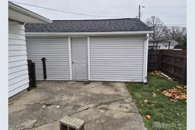 270 Inverness Avenue, Vandalia, OH 45377 - Photo 11