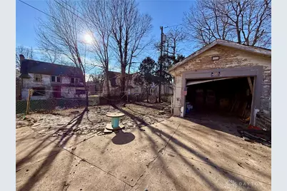117 Valleyview Drive, Dayton, OH 45405 - Photo 15