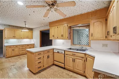 489 Jenny Lane, Centerville, OH 45459 - Photo 25