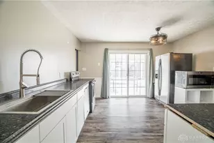 238 Hartshorn Dr, Vandalia, OH 45377 - Photo 7