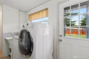 371 W David Rd, Dayton, OH 45429 - Photo 37