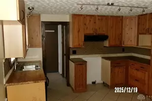 27 Laurelgrove Dr, Englewood, OH 45322 - Photo 3