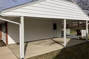 2804 Blackhawk Rd, Dayton, OH 45420 - Photo 7