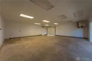 8246 Detrick Jordan Pike, New Carlisle, OH 45344 - Photo 37