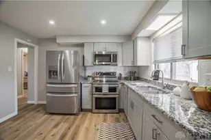 401 Stuckhardt Rd, Dayton, OH 45426 - Photo 11