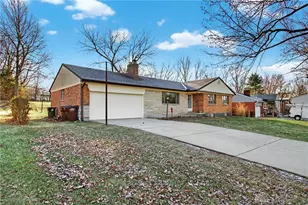 208 Glenview Dr, Beavercreek, OH 45440 - Photo 3