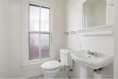 226 W Main Street, Tipp City, OH 45371 - Photo 11