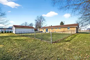 1310 W Holtzmuller Rd, West Manchester, OH 45345 - Photo 27