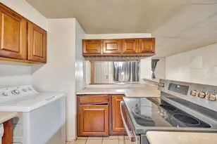 4300 Lambeth Dr, Dayton, OH 45424 - Photo 13