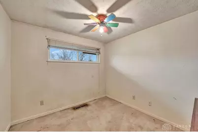 4300 Lambeth Drive, Dayton, OH 45424 - Photo 23