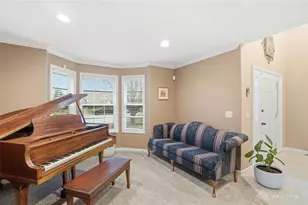 215 Branch Creek Ct, Dayton, OH 45458 - Photo 7