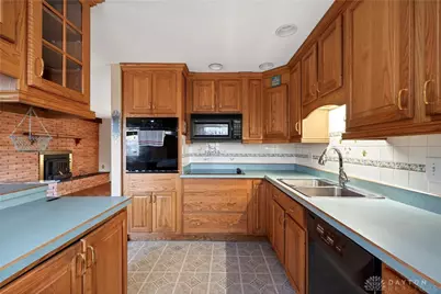 2197 Bending Willow Drive, Kettering, OH 45440 - Photo 13