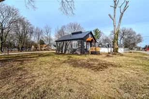 1885 Lake Rd, Medway, OH 45341 - Photo 9