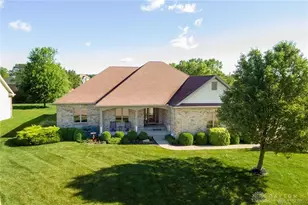 2659 Stonebridge Dr, Troy, OH 45373 - Photo 3