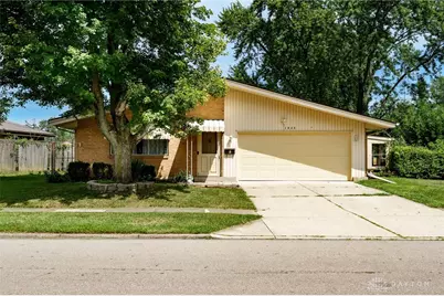 1629 Beaver Creek Lane, Kettering, OH 45429 - Photo 3