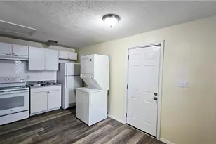 4725 W Hillcrest Ave, Dayton, OH 45406 - Photo 11