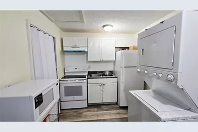 4725 W Hillcrest Avenue, Dayton, OH 45406 - Photo 5