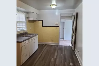 2401 Rugby Road, Dayton, OH 45406 - Photo 19