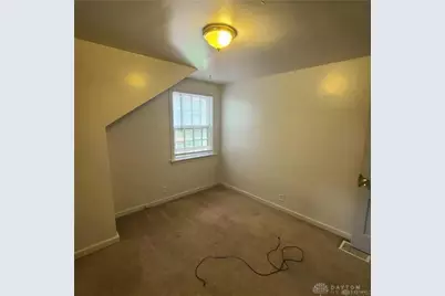 2401 Rugby Road, Dayton, OH 45406 - Photo 13