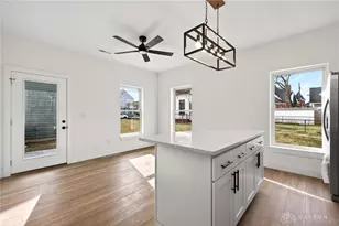 1131 W 2nd St, Dayton, OH 45402 - Photo 31