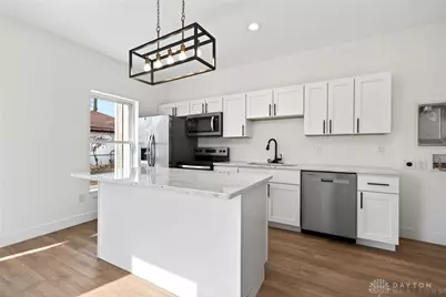 1131 W 2nd Street, Dayton, OH 45402 - Photo 29