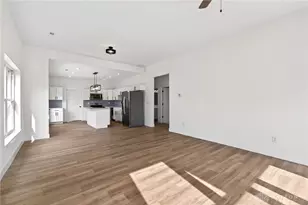 1131 W 2nd St, Dayton, OH 45402 - Photo 3