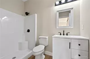 1131 W 2nd St, Dayton, OH 45402 - Photo 33