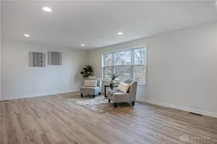 224 Prague Ct, Dayton, OH 45458 - Photo 5