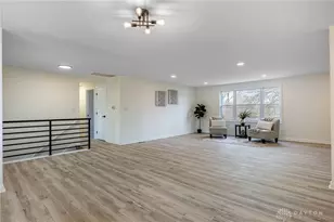 224 Prague Ct, Dayton, OH 45458 - Photo 9