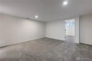 224 Prague Ct, Dayton, OH 45458 - Photo 25