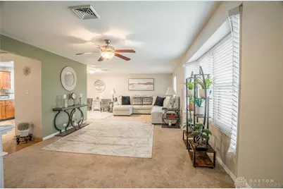 8519 Elmway Drive, Dayton, OH 45415 - Photo 5